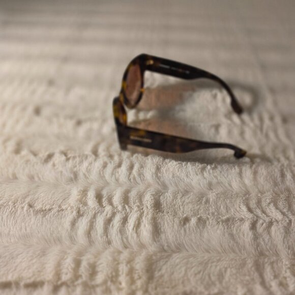 Sunglasses - Picture 9 of 12